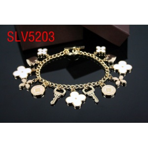 $19.00,Louis Vuitton Bracelets For Women in 86144