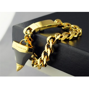 $35.00,Givenchy Shark tooth Bracelets in 120782