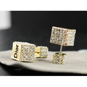 $26.00,Dior Earrings in 120788