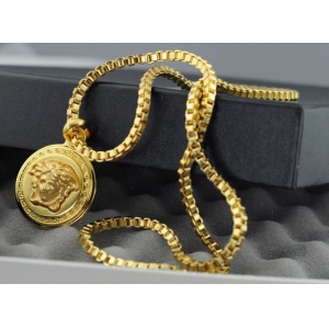 $39.00,Versace Necklace in 120793