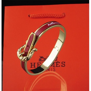 $25.00,Hermes Bracelets in 128163