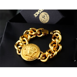 $31.00,Versace Bracelets  in 128258