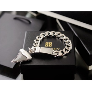 $34.00,Givenchy Shark Tooth Bracelets in 134033