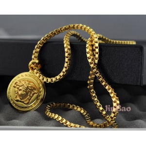 $36.00,2018 New Design Versace Necklaces For Men in 183513