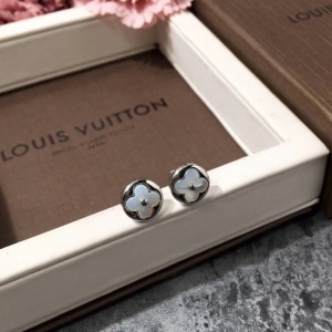 $25.00,2019 New Cheap AAA Quality Louis Vuitton Earrings For Women # 197578