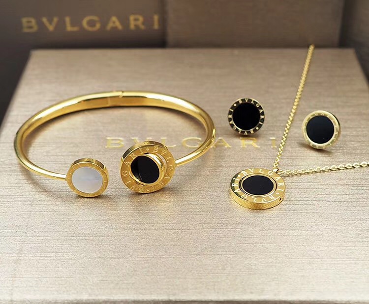 2019 New Cheap AAA Quality Bvlgari Necklace Bracelets Set For Women # 199215, cheap Bvlgari Necklace, only $49!
