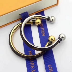 $42.00,2020 Cheap Louis Vuitton Bracelets For Men # 214723