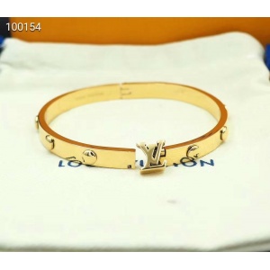 $42.00,2020 Cheap Louis Vuitton Bracelets For Men # 214727