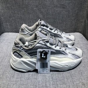 Cheap Adidas Yeezy Boost 700 Wave Runner Sneakers Unisex # 216590
