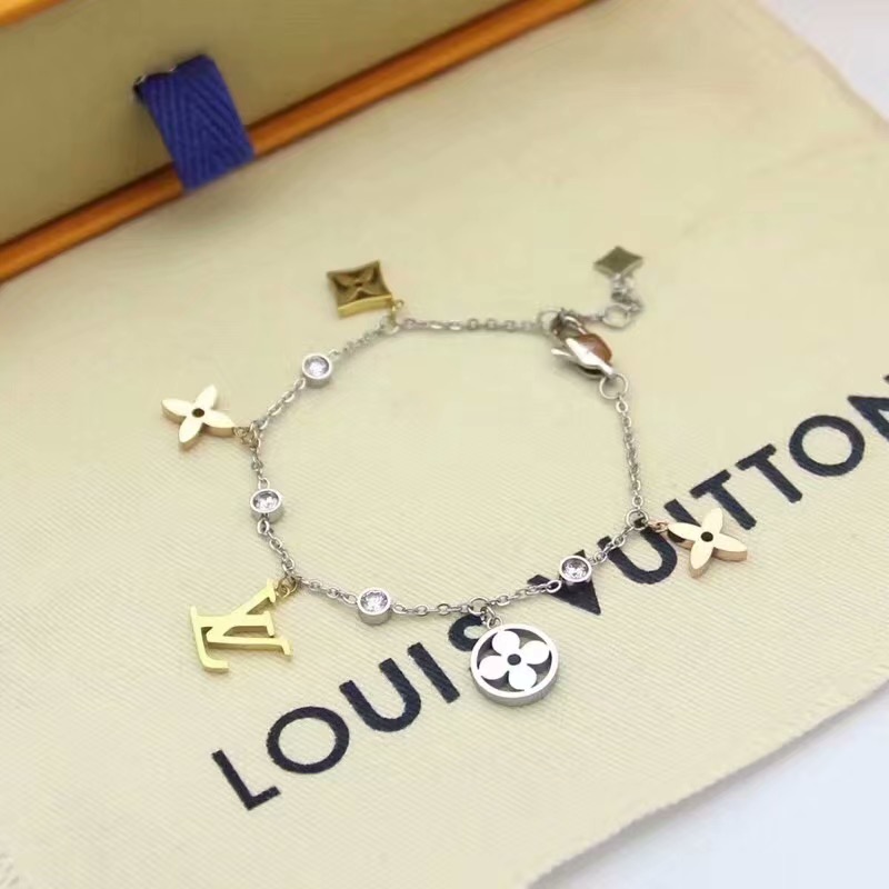 Cheap 2020 Cheap Louis Vuitton Bracelets For Men 214699,42 [FB214699