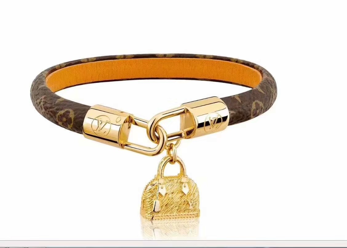 Like New Louis Vuitton Black Men's Bracelet for Sale in Dallas, TX