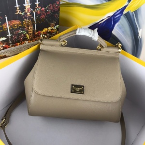 $115.00,2020 Cheap D&G Handbag For Women # 221794
