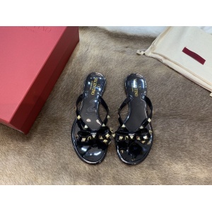$39.00,2020 Valentino Sandals For Women # 222367