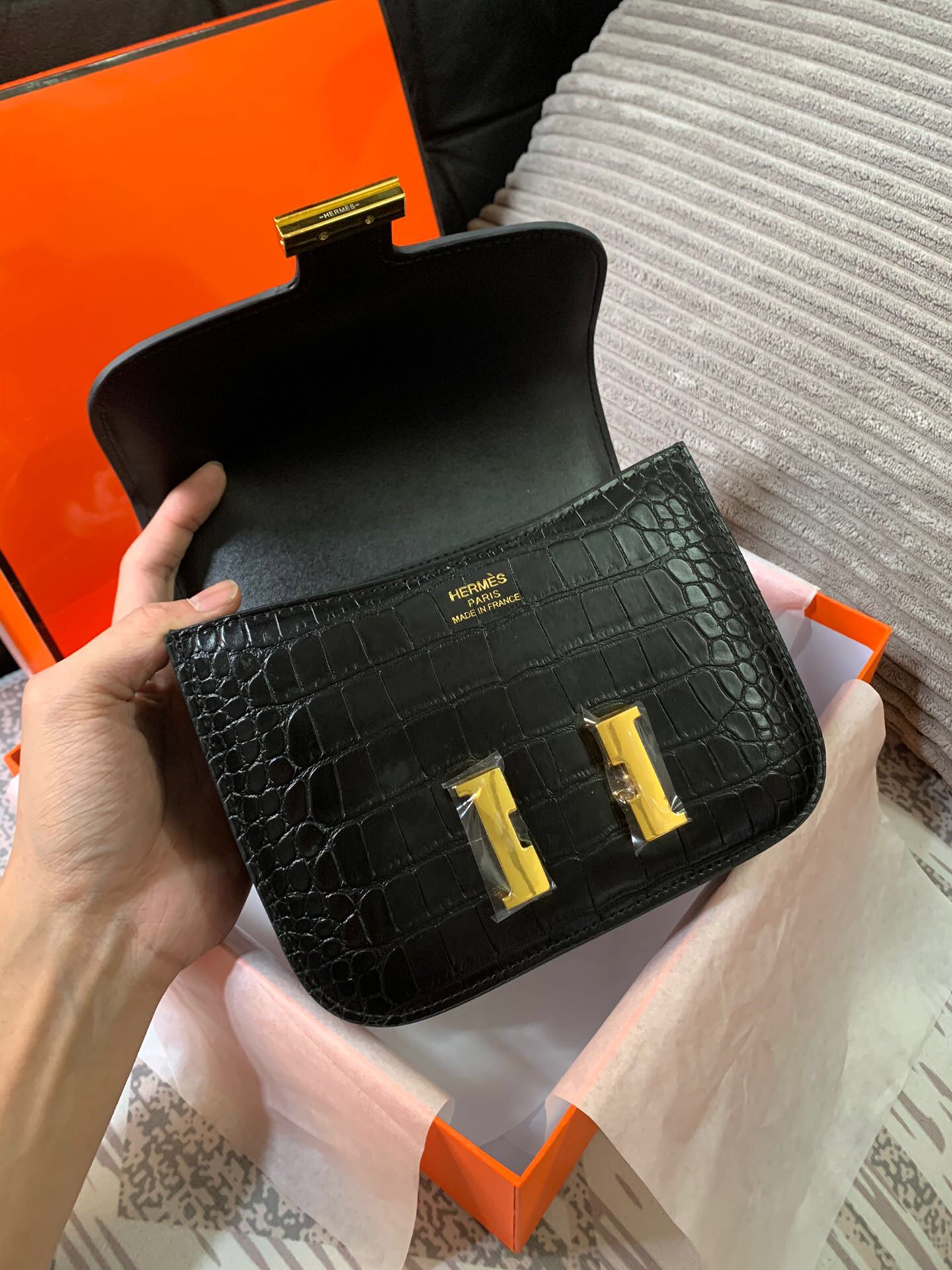 Cheap 2020 Cheap Hermes Shinny Alligator Constance Micro Crossbody Bag ...