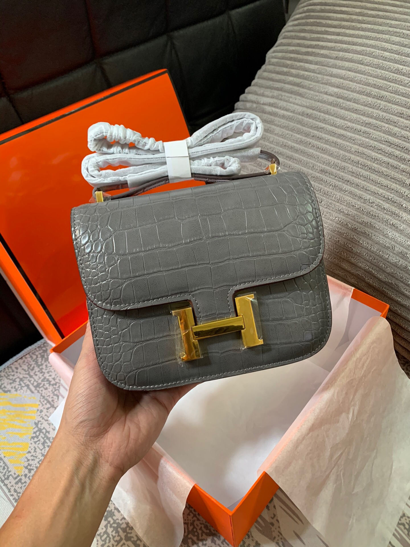 hermes crossbody constance