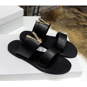 $79.00,2020 Cheap Versace Sandals  # 223557