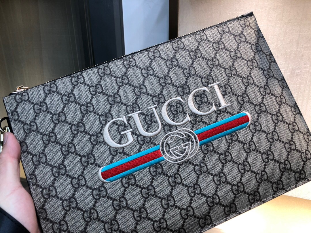 clutch gucci men