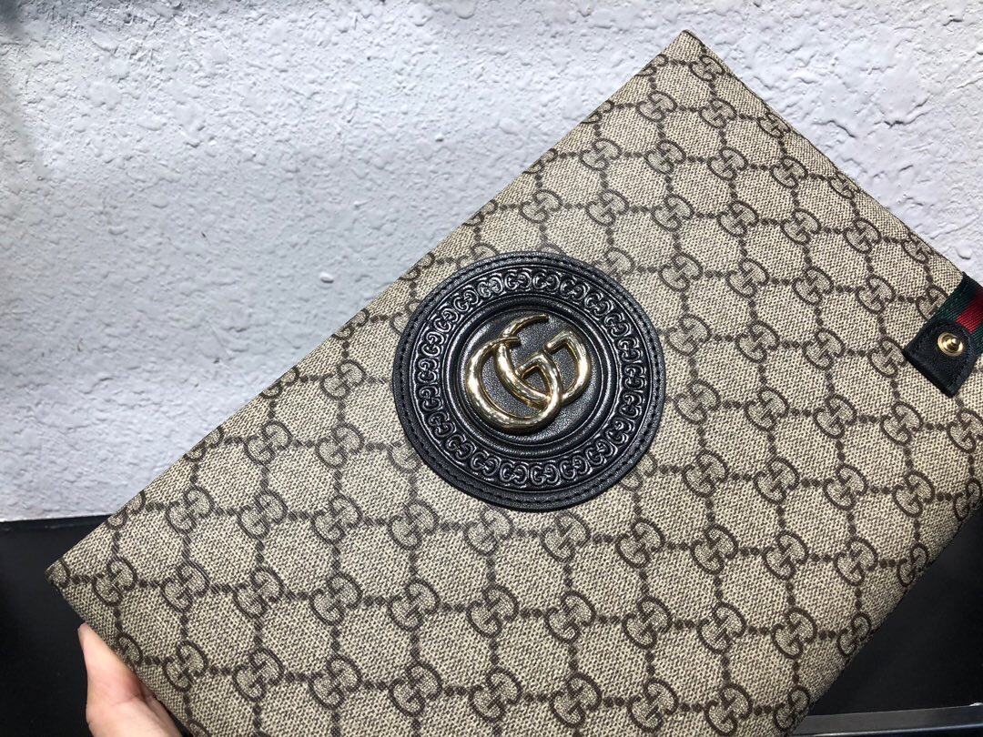 clutch gucci men