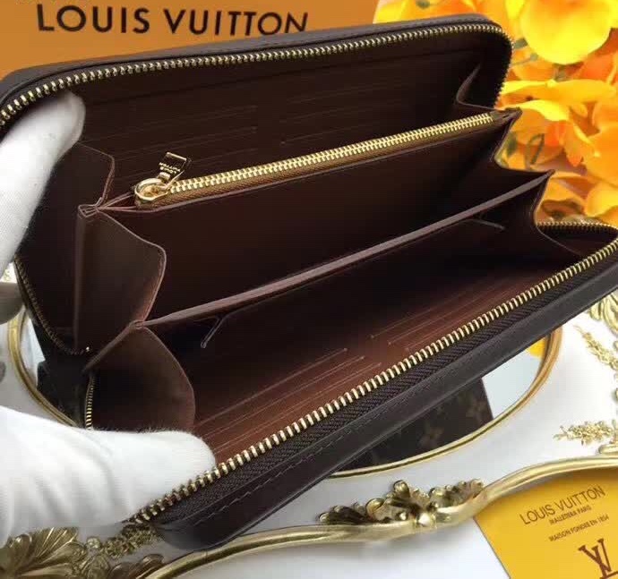 Louis Vuitton Purse Zipper  Natural Resource Department