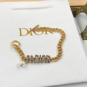 $35.00,2020 Dior Bracelets For Women # 230813