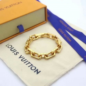 $35.00,2020 Louis Vuitton Bracelets For Women # 230953