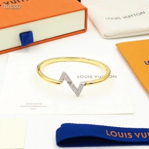 $35.00,2020 Louis Vuitton Bracelets For Women # 230969