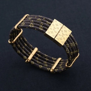 $35.00,2020 Louis Vuitton Bracelets For Women # 231161