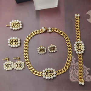 $195.00,2020 Gucci Bracelets Sets For Women # 231168