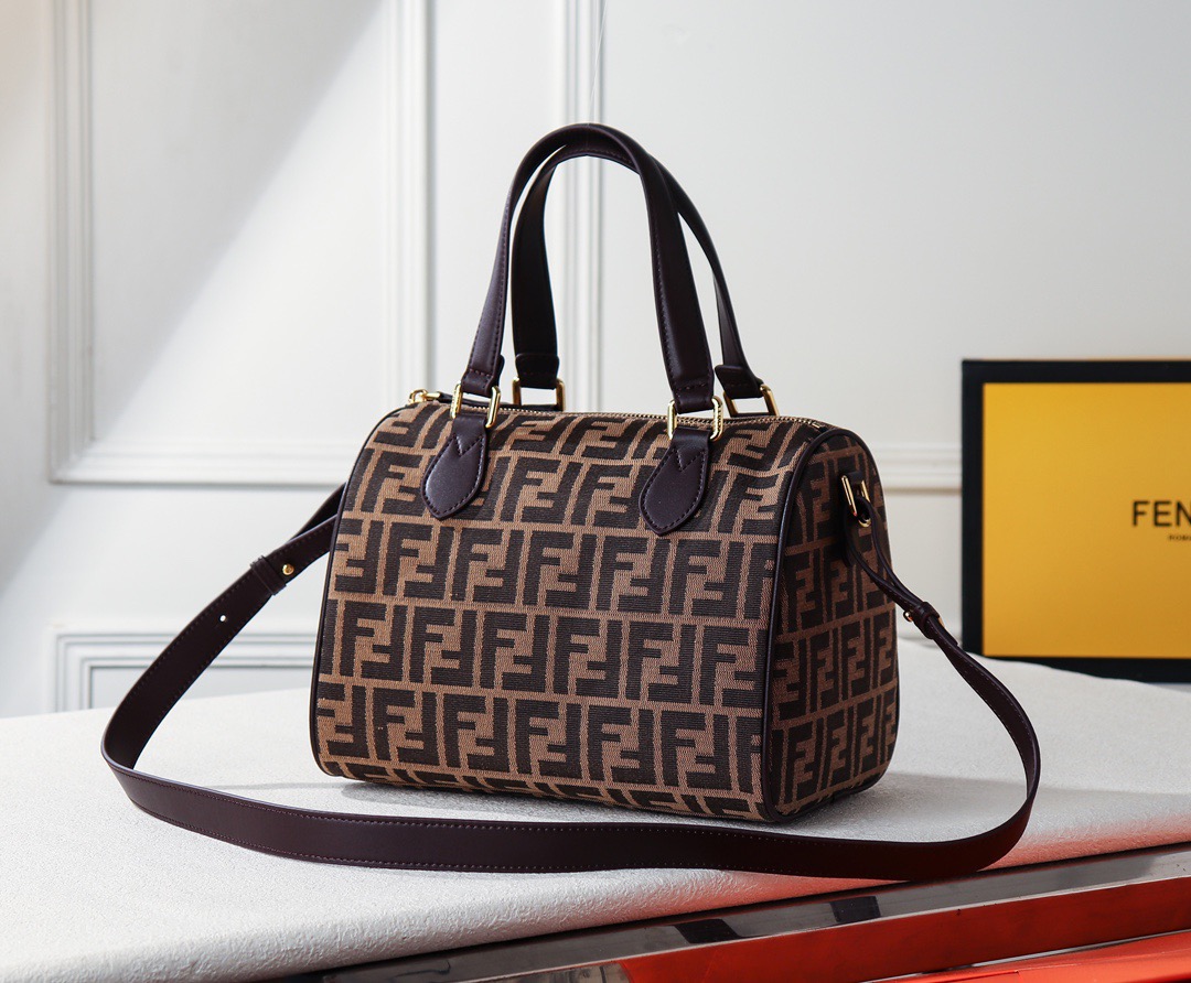 Affordable Handbags For Women | semashow.com