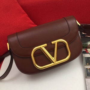 $119.00,Valentino Garavani Small Supervee Crossbody Bag For Women # 232808