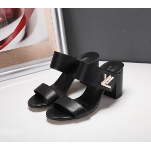 $65.00,Louis Vuitton Sandals For Women # 237881