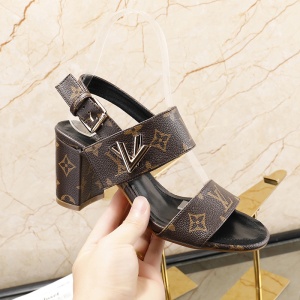 $65.00,Louis Vuitton Sandals For Women # 237883