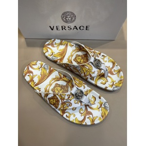 $54.00,2021 Versace Slippers For Men # 240479