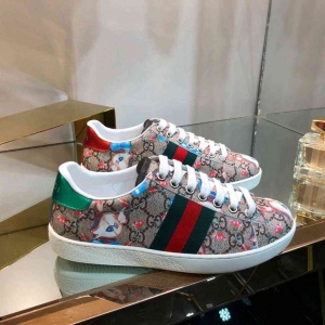 $82.00,2021 Gucci Causual Sneakers For Wome in 241167