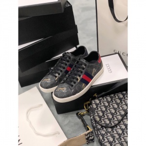 $82.00,2021 Gucci Causual Sneakers For Wome in 241208