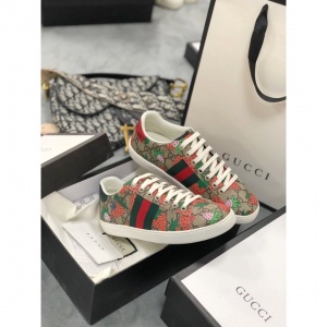 $82.00,2021 Gucci Causual Sneakers For Wome in 241212