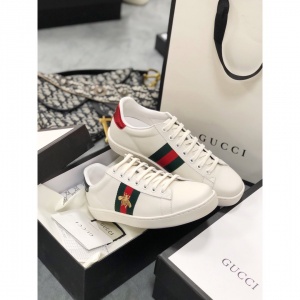 $82.00,2021 Gucci Causual Sneakers For Wome in 241225