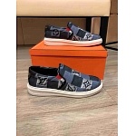 2021 Louis Vuitton Causual Sneakers For Men in 241050