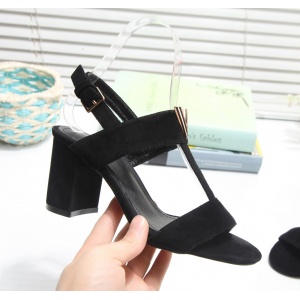 $75.00,2021 Louis Vuitton Sandals For Women # 241825