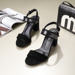 $75.00,2021 Louis Vuitton Sandals For Women # 241831