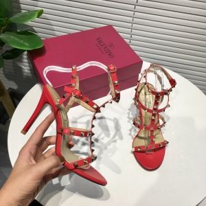 $79.00,2021 Valentino Sandals For Women # 242033