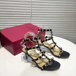 $79.00,2021 Valentino Sandals For Women # 242034