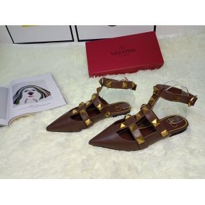 $79.00,2021 Valentino Sandals For Women # 242037
