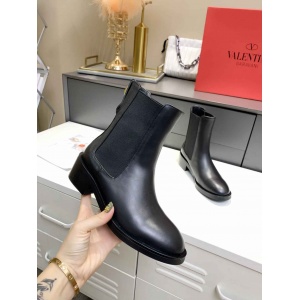 $129.00,Bottega Valentino Boots For Women in 243252