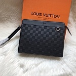 2021 Louis Vuitton Clutch in 244415