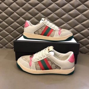 $85.00,2021 Gucci Screener Leather Sneakers Unisex # 244950