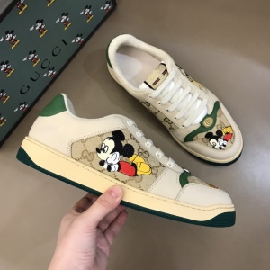 $85.00,2021 Gucci Screener Leather Sneakers Unisex # 244956