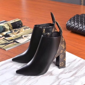 $95.00,2021 Louis Vuitton Boots For Women # 247136