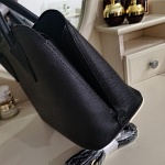 2021 Prada 31*23*14cm Satchel in 247729, cheap Prada Handbags