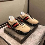 2021 Gucci Casual Sneakers For Men in 247768